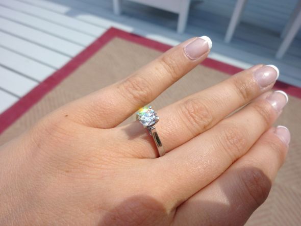 Whats the thickness of your engagement ring band? Please post pics! :  wedding ring Imported Photos 00117