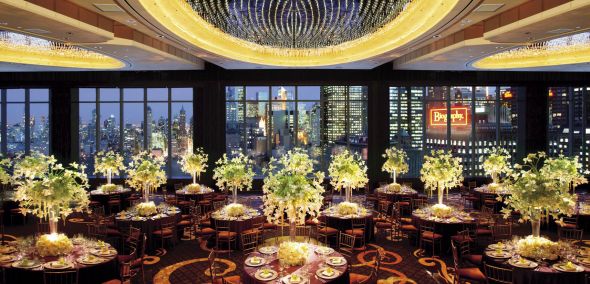 More Expensive venue with view vs. classic ballroom venue : wedding Mandarin Ballroom