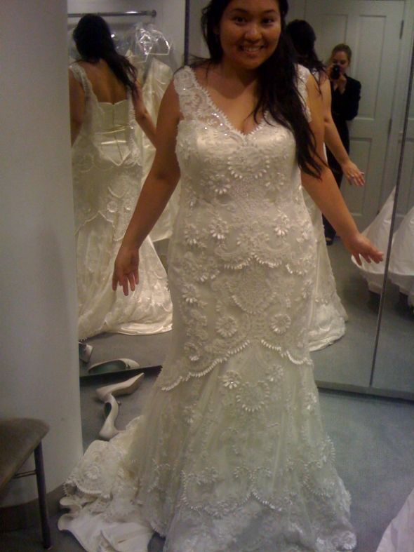 which dress has more wow/ unique factor? : wedding Photo 8