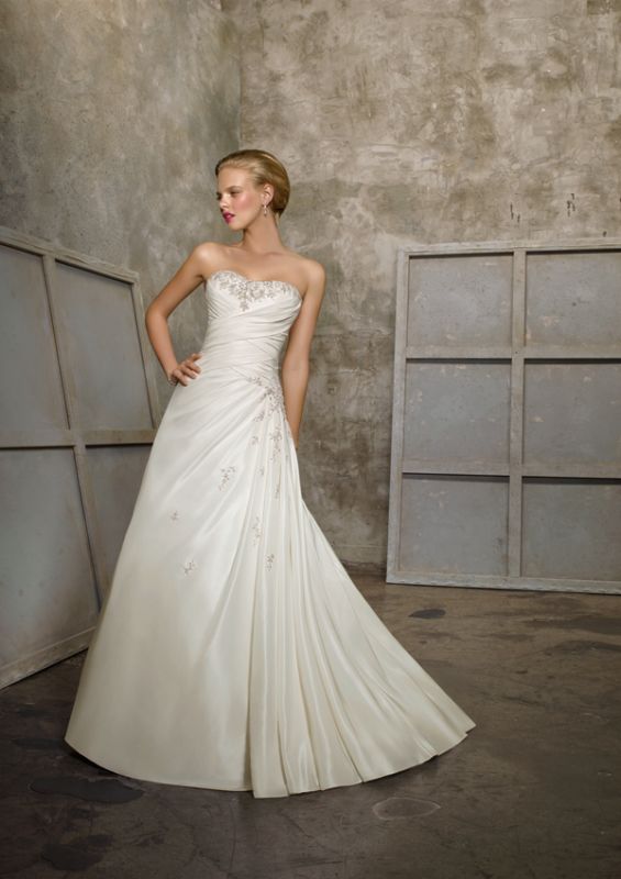 Anyone with a Mori Lee dress? :  wedding mori lee bubble hem strapless wedding dress Morilee2516