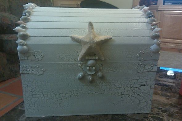 I MADE THE CUTEST CARDBOX! ITS SOO BEACHY!! :) :  wedding beach seashell cardbox beach accessories Beachweddingcardbox