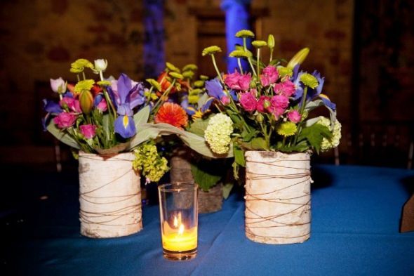 I make lots of different items for wedding including centerpieces bouquets 