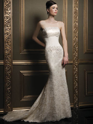 Demetrios Wedding Gown Style 1351 Size 4 Brand NEW