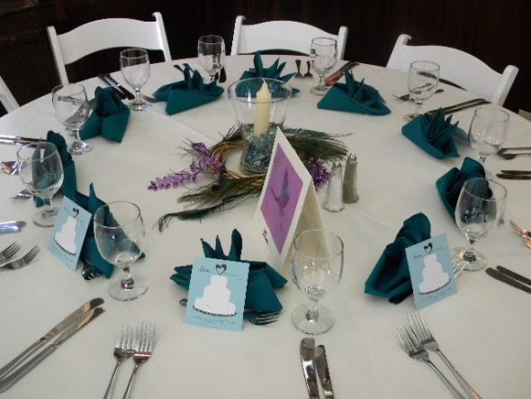 wedding peacock recap teal Table
