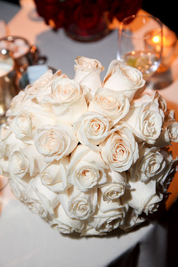 post your bouquet :  wedding bouquet White Bouquet