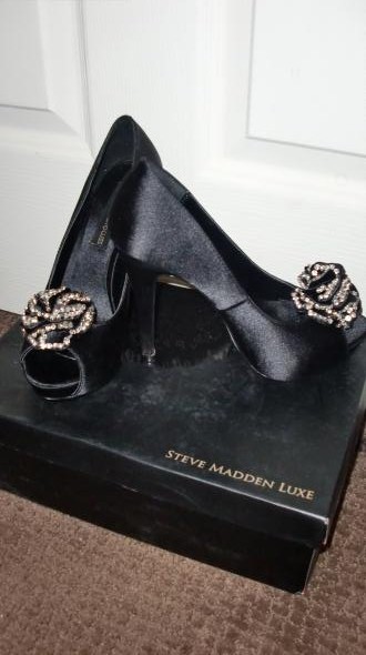 size 6 black satin Steve Madden Luxe Crown Item # 212110 :  wedding size 6 black satin steve madden luxe crown item 212110 black bridesmaids reception 178436 CIMG0705 JPG