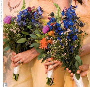 Inspiration for a wildflower bouquet : wedding Large Image