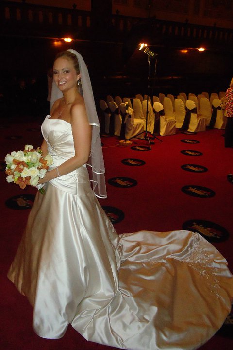 Can I see your bouquet? :  wedding Weddingdress2