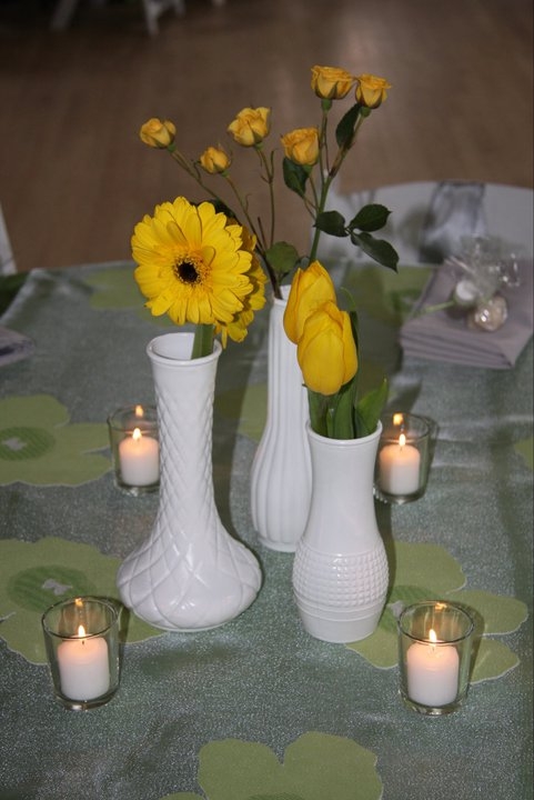 Manzanita Centerpieces, thrifted vase centerpieces!
