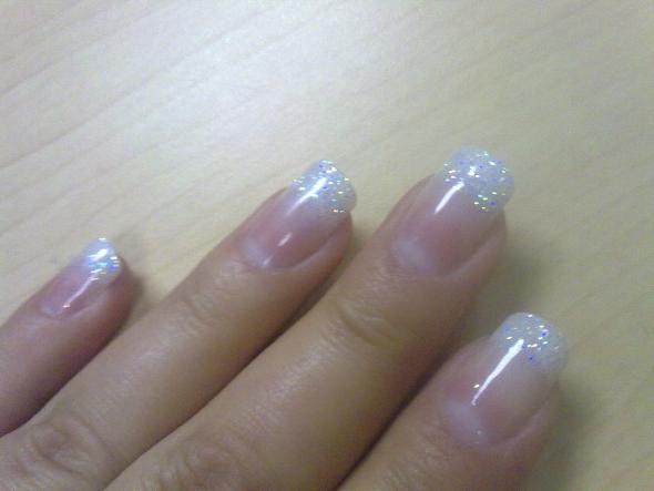 Nail test for Wedding day :  wedding diy makeup white 05042011520