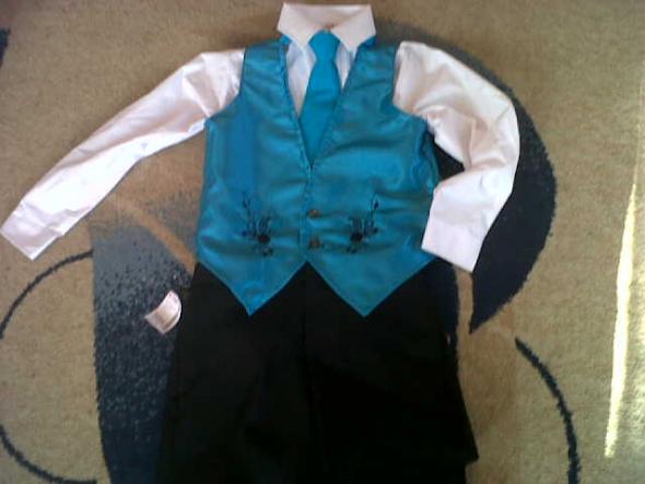I canâ€™t choose, please help! :  wedding silver teal white IMG00089 20110827 1613