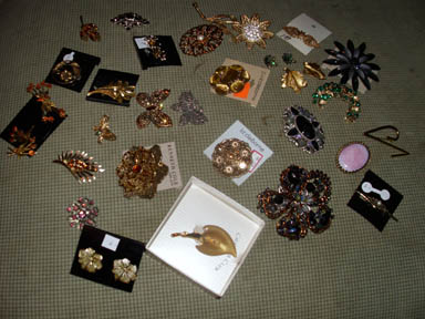 Brooch Score!! :  wedding Brooch Score