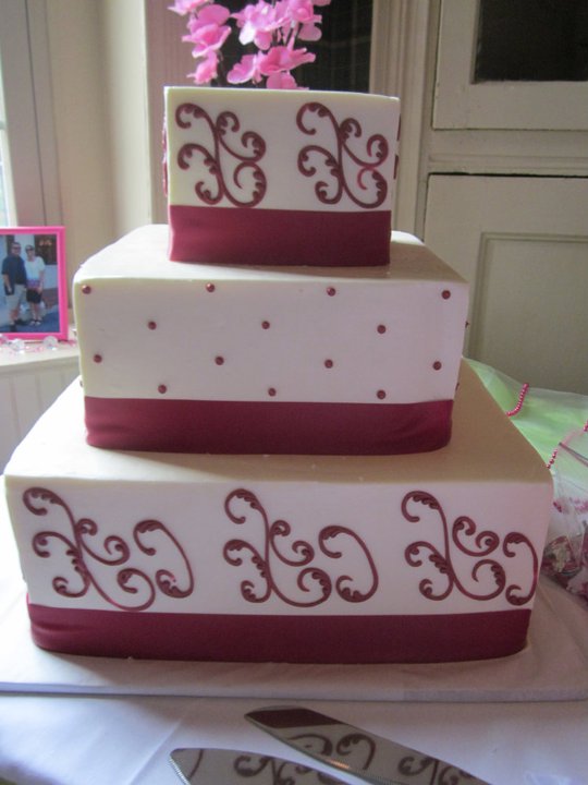 Show me your cake! :  wedding purple fondant superhero tiered Cake