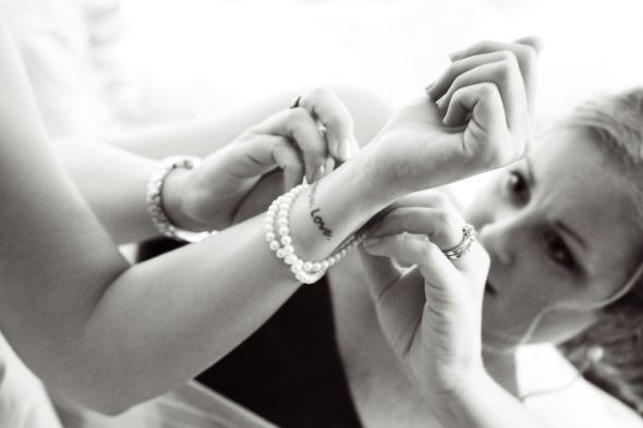 Brides who wore pearls...Let's seem em! :  wedding pearls BartschWedding 1061