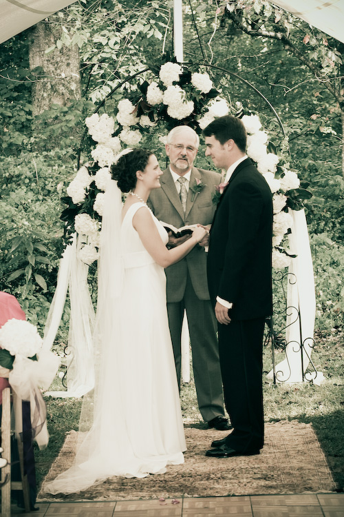Bees- Convince me to have an outdoor wedding! Show your pictures! :  wedding ceremony reception outdoor photos italian money BartschWedding 1318