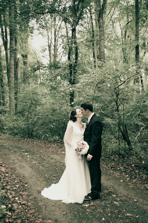 Bees- Convince me to have an outdoor wedding! Show your pictures! :  wedding ceremony reception outdoor photos italian money BartschWedding 2048