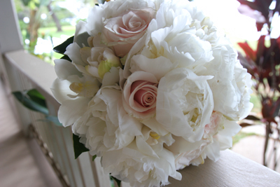 Help which bouquet??! :  wedding Dana4