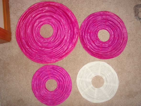 Buyer pays shipping Fuchsia Hot Pink and White Paper Lanterns for sale