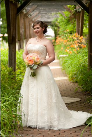 Short/petite brides: Post your dresses! :  wedding short petite vertically challenged wedding dress Screen Shot 2011 08 25 At 10.26.03 PM