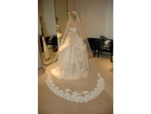 Looking For Ivory Cathedral Veil w Lace or beading wedding ivory Veil 