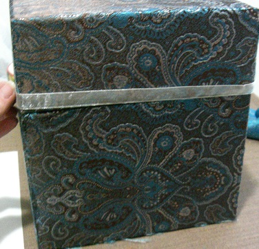 Should I add ribbon to our card box? (Pics!) :  wedding CIMG7785