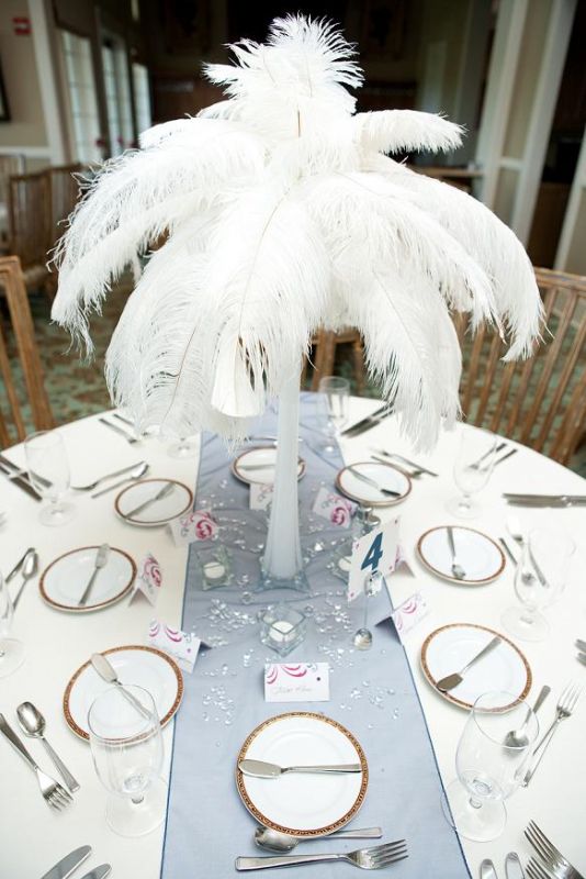 NEW FOR SALE OSTRICH FEATHERS 28' VASES CENTERPIECES 
