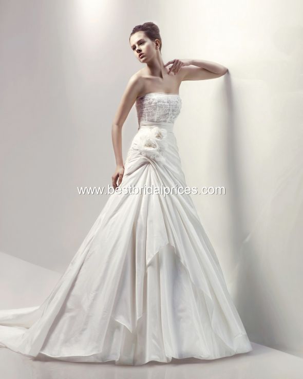 Has anyone tried on this dress or something similar? :  wedding enzoani chicago Chicago