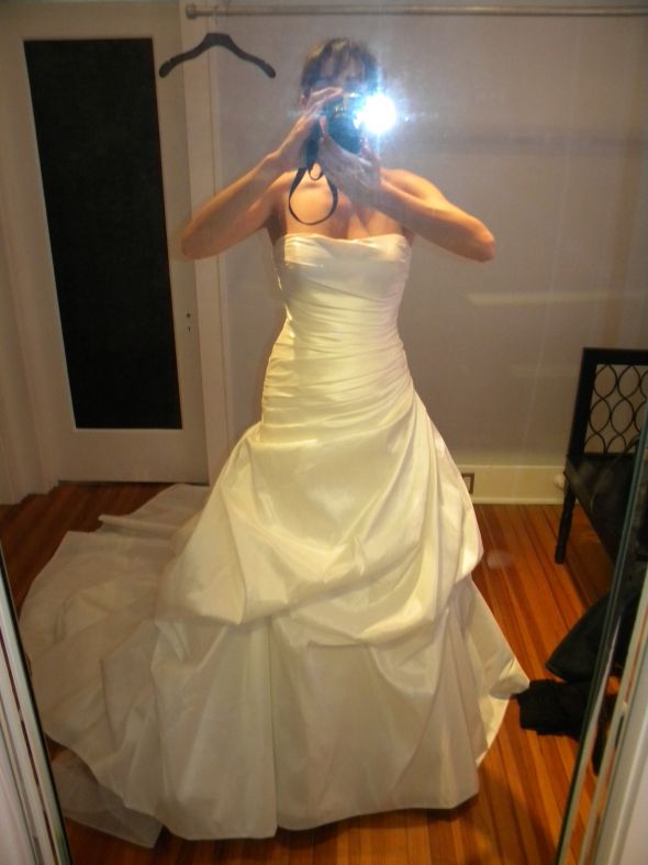 BALL GOWNS!!! Please show me your ball gowns under $2000 please!!! :) :  wedding ball gowns dress swarovski pouffy princess DSCN5388