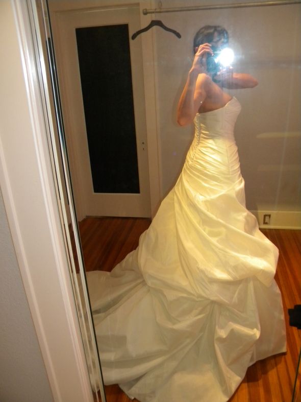 Davenport Dress - Blue by Enzoani - Anyone else have this dress? :  wedding DSCN5389