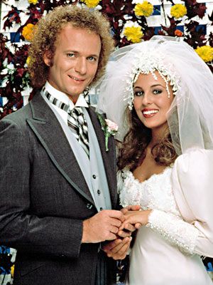wedding dress from 80s -90s:)Fashion flashback : wedding General Hospital Wedding