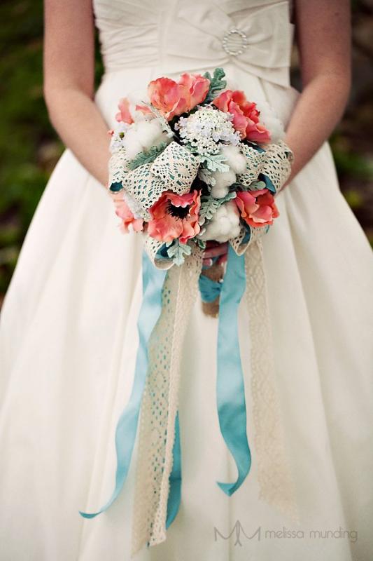 Gallery of the Day : wedding features CottonBollBouquet Cotton, Lace, and Burlap Bouquet : wedding bouquet CottonBollBouquet