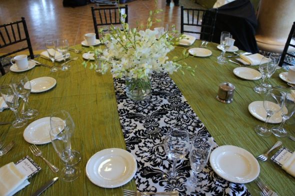 White Black Damask and Green wedding items LOTS OF STUFF Linens