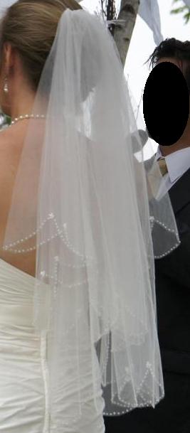 Green wedding! Damask Wedding! Take a look at the left overs! LINENS!!!! :  wedding damask men linen table cloth taffeta crinkle accordian black green white ivory inspiration ceremony diy ring reception shoes frame Veil