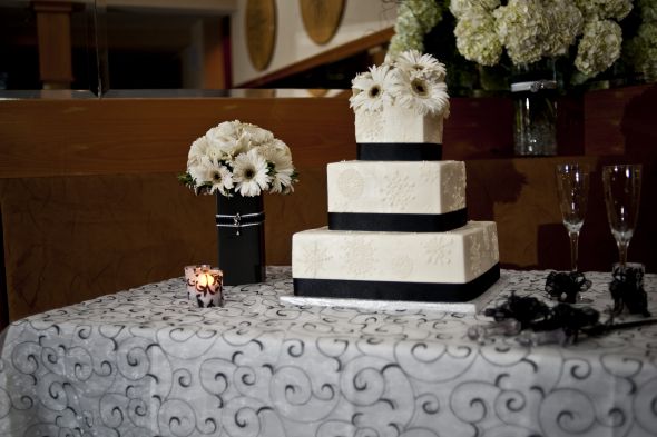  Diy Centerpiece and other wedding goodies wedding black white 