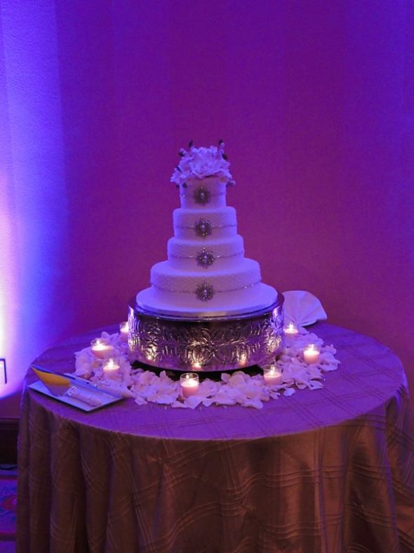 Non-Pro Pics of my 01-16-11 Wedding!! :  wedding 232323232fp733 3 Nu338  59 933 WSNRCG3358888 4347nu0mrj