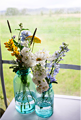 Vintage mason jars : wedding vintage mason jars centerpieces candleholders reception diy Masonjars