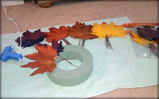 Fall Autumn Wreath [Easy and budget friendly!] :  wedding wreath fall leaves autumn brown gold orange red yellow ceremony flowers diy Downsized 0905001653