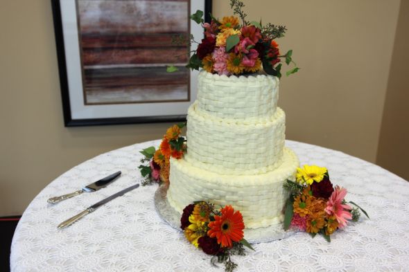 Non-fondant cake inspiration? :  wedding inspiration cake picture Cake