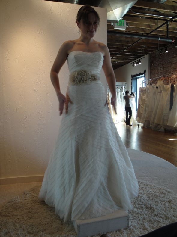 dresses? :  wedding Dress