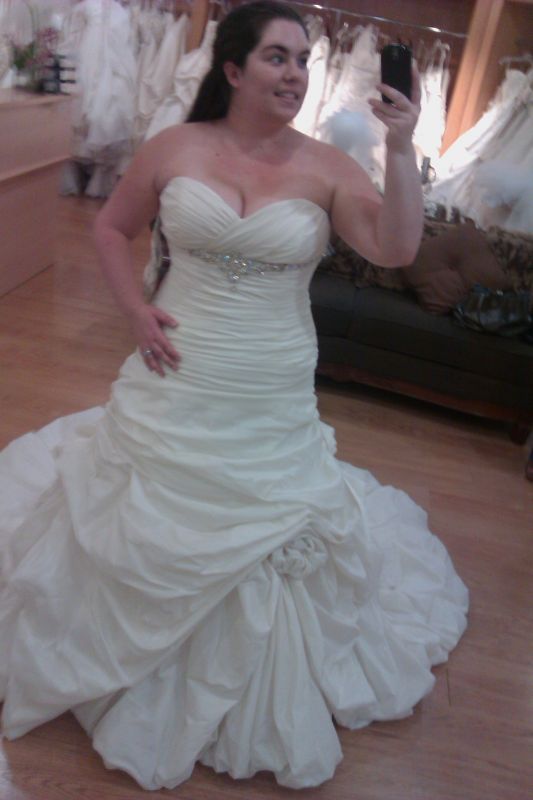 Dream dress vs THE dress... how the mirror changes things! :  wedding shopping anxiety choosing a style IMAG0481
