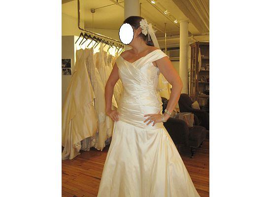 Post your Ugh!  Definitely NOT the dress! pics! :  wedding BoatNeck