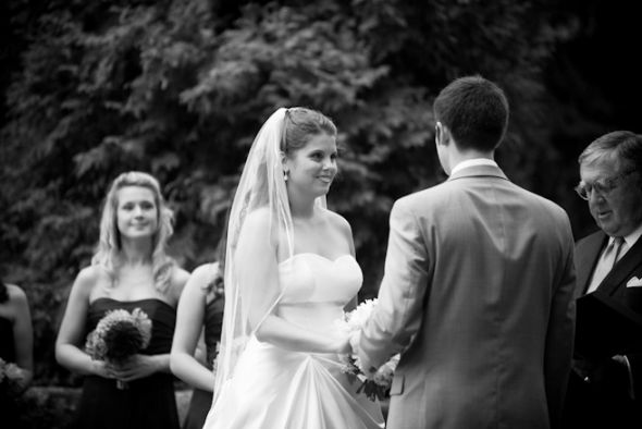 We've been blogged! Time for a pro-pic recap (pic heavy) :  wedding Camden ME Wedding Pictures
