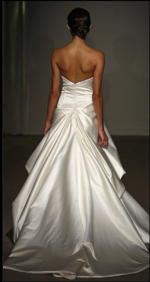 september brides - let's see your Dresses! : wedding Dress Back1