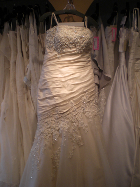 Please help me find the designer of this dress!! :  wedding designer gown bridal shop tag Latte Gown3