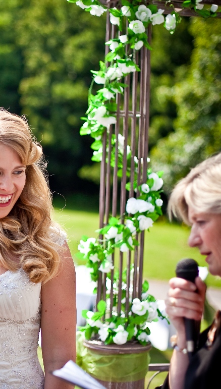 UK Brides - Does anyone want to swap? :  wedding uk swap decorations decor swapping recycle Flowergarland