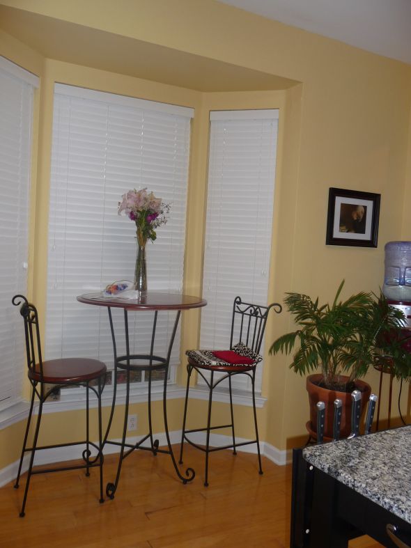 Yellow Kitchens??  Pics? :  wedding AFTER2