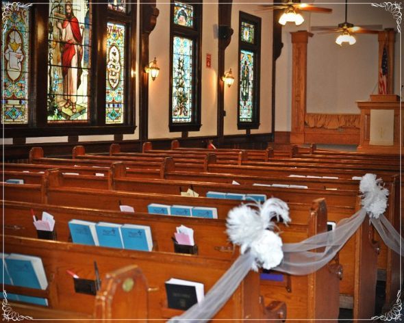 Church Pew Decorations For Weddings