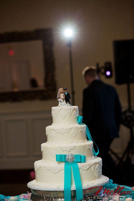 <3ed my cake and cake topper
