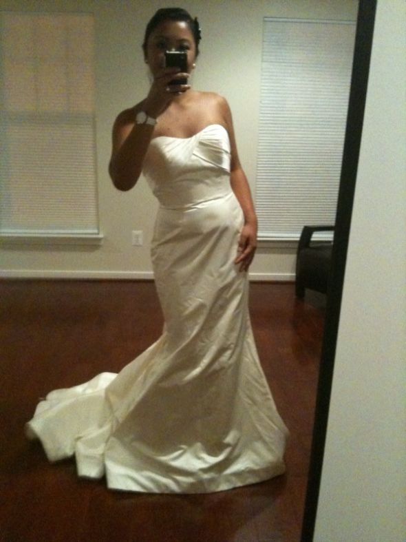 My name is Ms.Shamrock...and I'm a dress-a-holic : wedding 4016 3