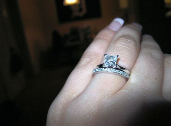 Diamond alternatives? :  wedding diamonds moissanite sapphire topaz engagement ring stone gem Ringaling